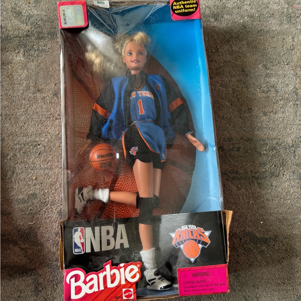 Barbie NBA Knicks Doll with Blue and Orange Outfit